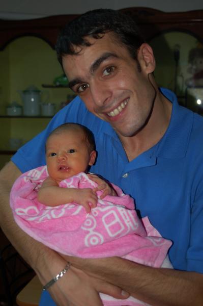 Rien de tel que les bras de papa !