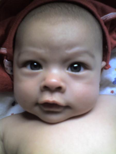 J'ai toujours les yeux bleus ! 